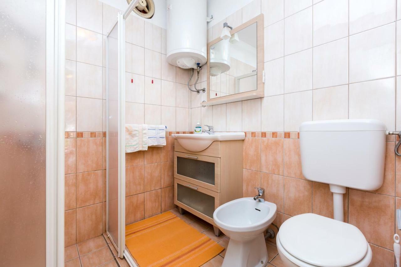 Apartment Marija マリ・ロシニュ エクステリア 写真